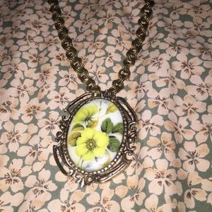 Vintage Necklace, Pendant, floral, brooch yellow